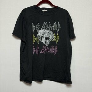 Maurices Black Graphic Tee with Leopard Design